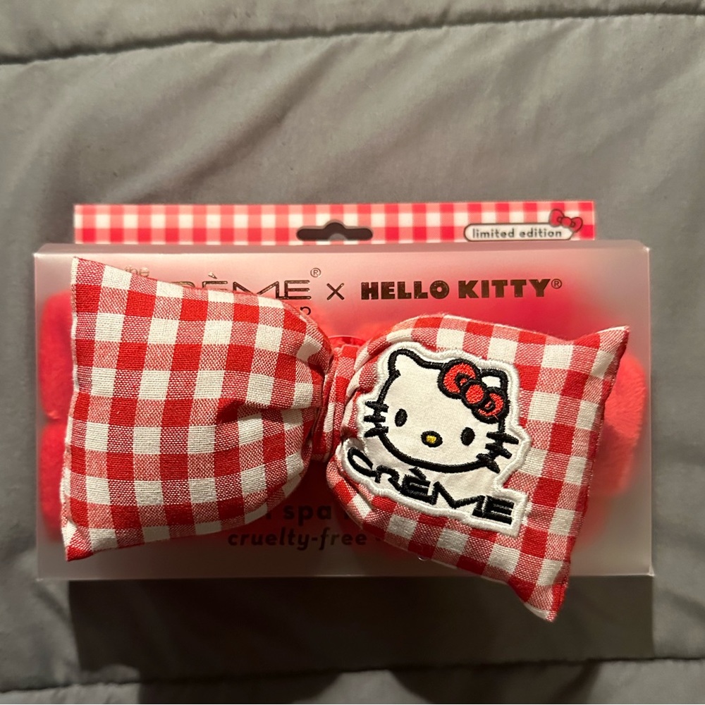 Hello kitty x crème spa headband